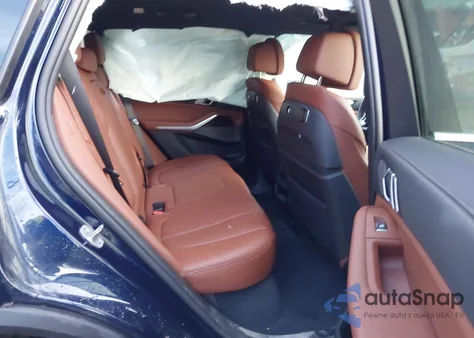 2025 BMW X5 xDrive40I z USA, uszkodzony, nr VIN 5UX23EU00S9W72676